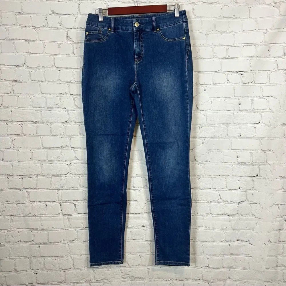 Chicos Straight Leg So Slimming Jeans Dark Wash size 0